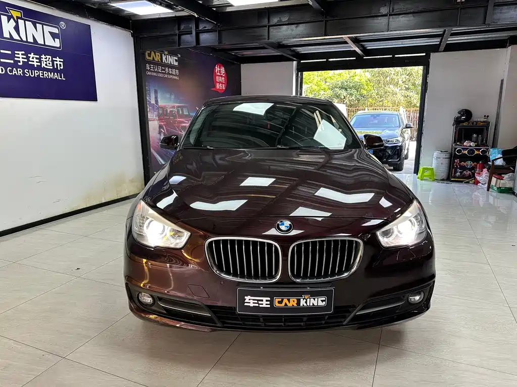 BMW 5 Series GT 5 GT 2014 528i Lead