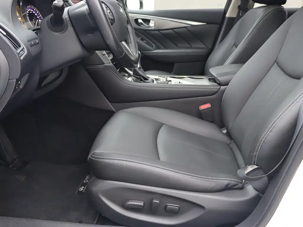 Infiniti Q50L — миниатюра 5