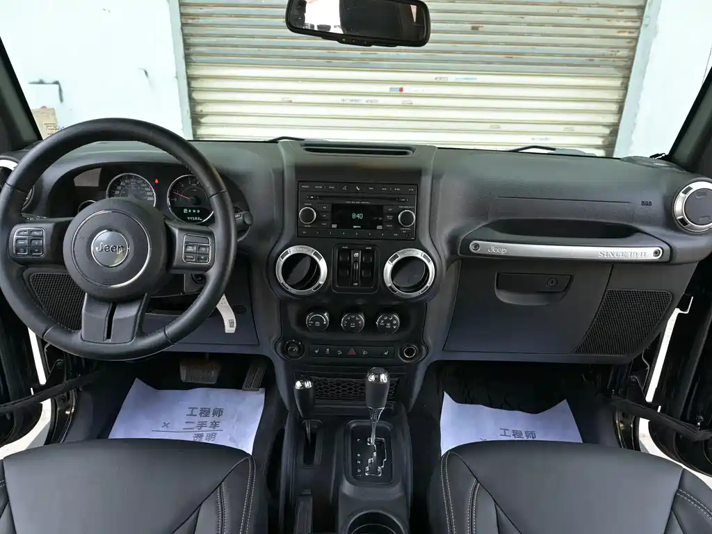 Jeep Wrangler — миниатюра 5