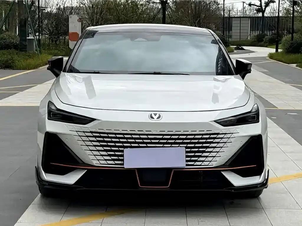 Changan UNI-V 2022 1.5T
