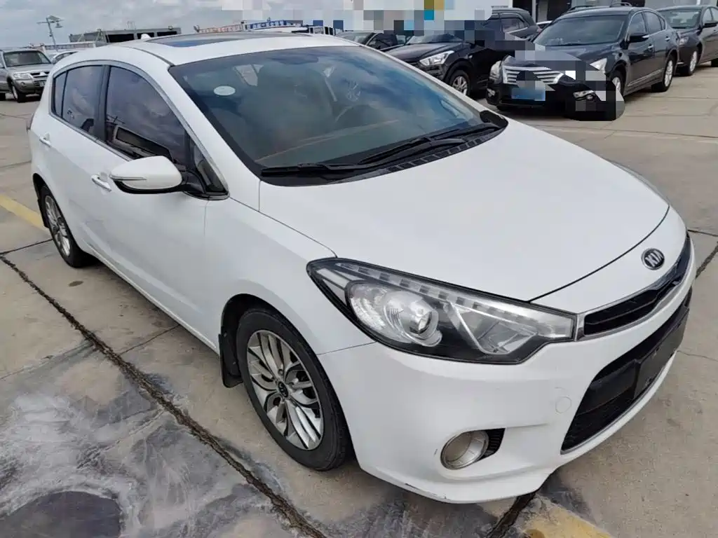 Kia K3S — миниатюра 4