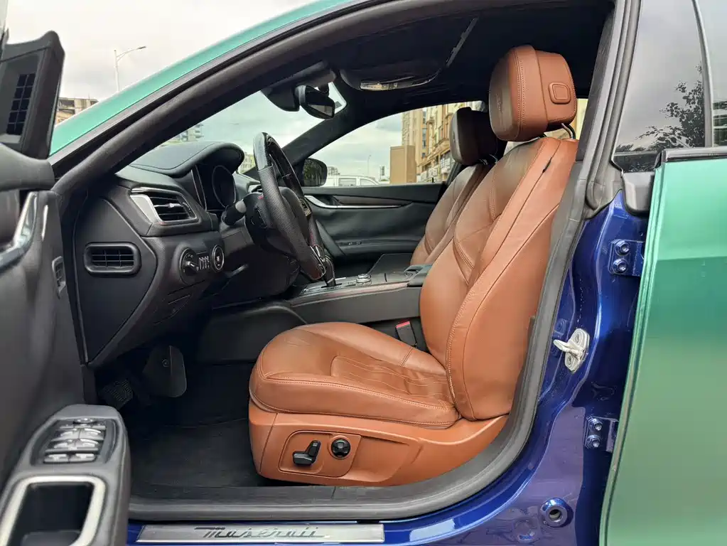 Maserati Ghibli — миниатюра 4