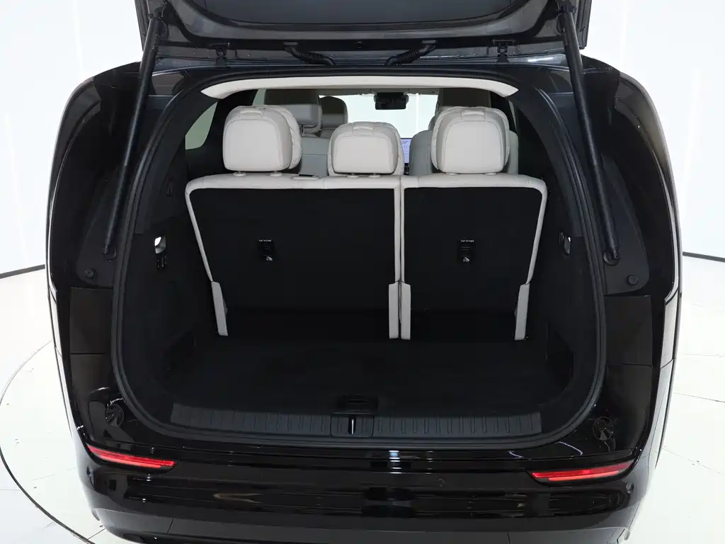 Li Auto Li MEGA — миниатюра 23