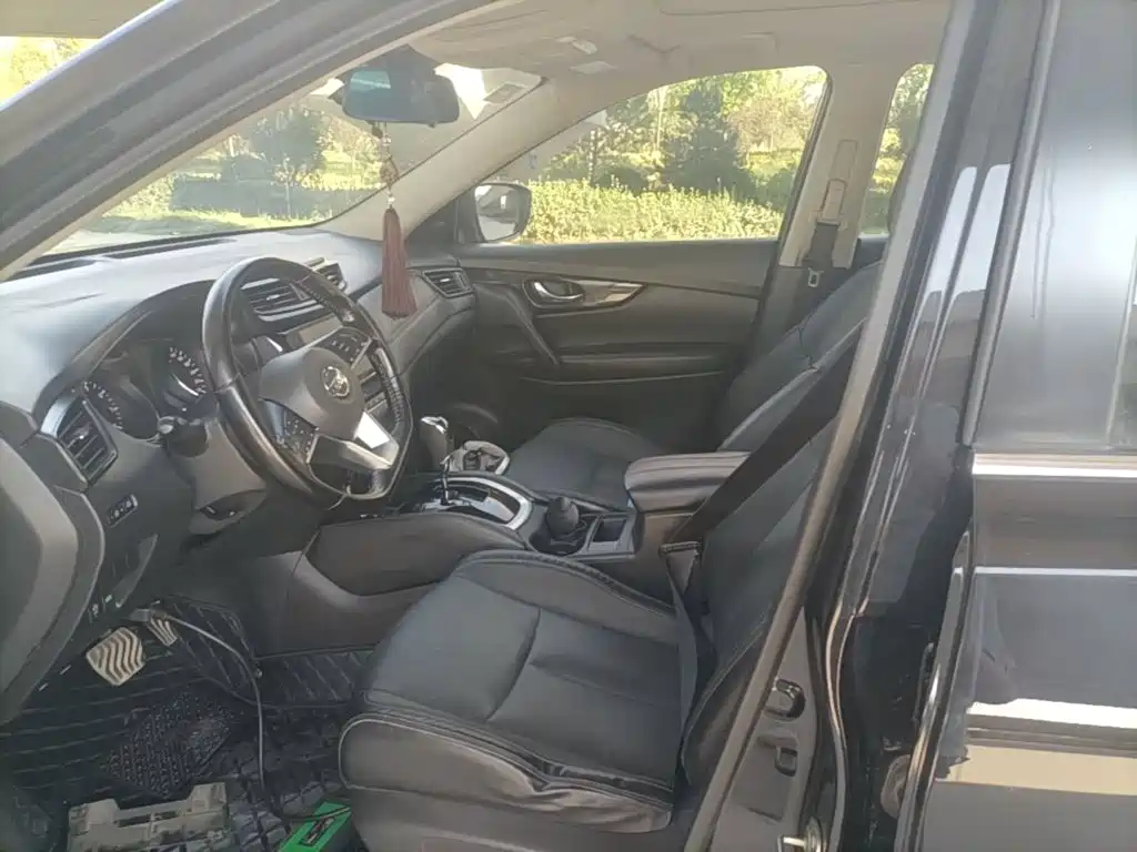 Nissan X-Trail — миниатюра 15