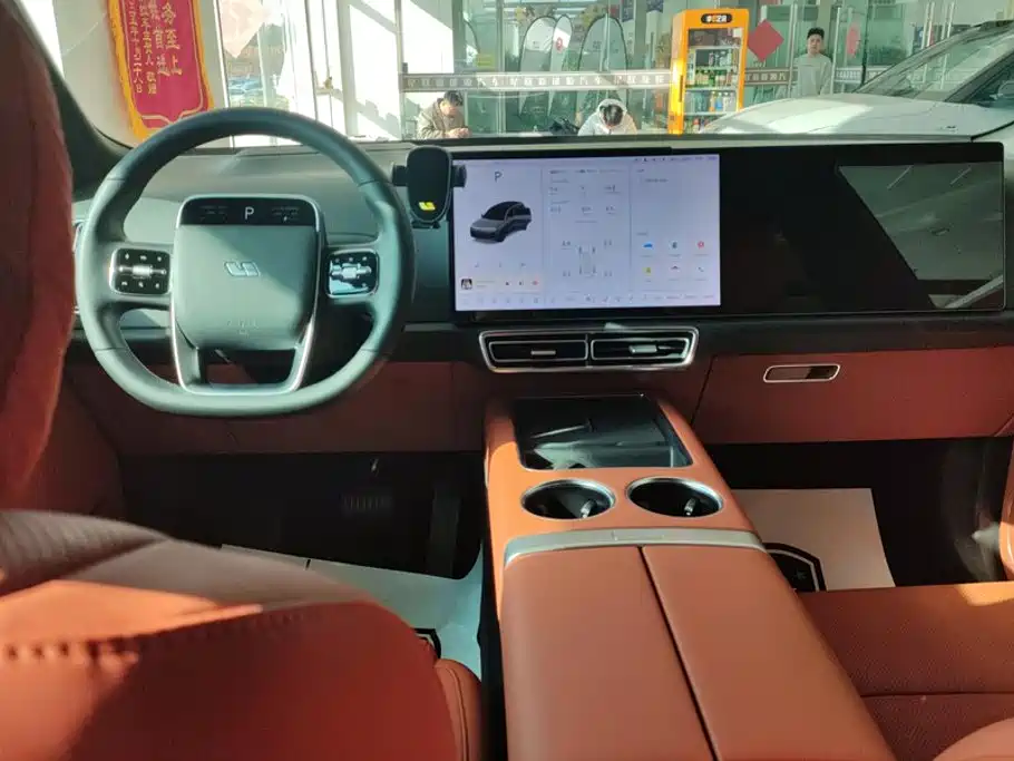 Li Auto Li L8 — миниатюра 12