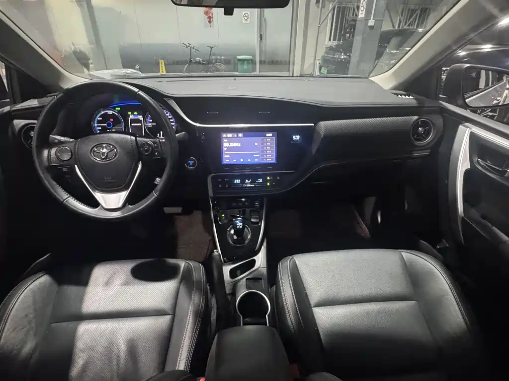 Toyota Levin Twin Engine E+ — миниатюра 11
