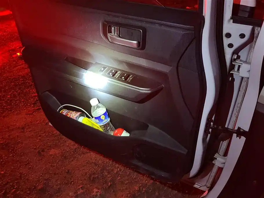 WULING WULING HONGGUANG PLUS