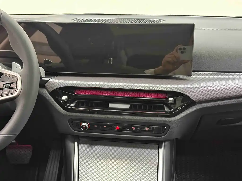 BMW 3 Series — миниатюра 13