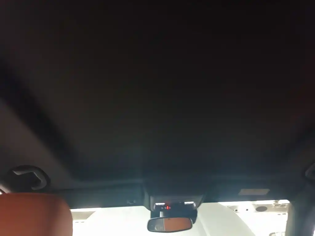 Cadillac XT4 — миниатюра 14