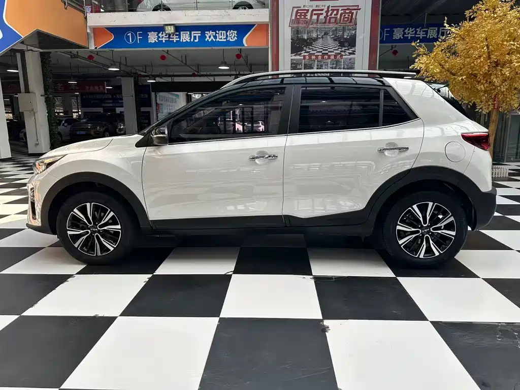 Kia KX1 — миниатюра 6