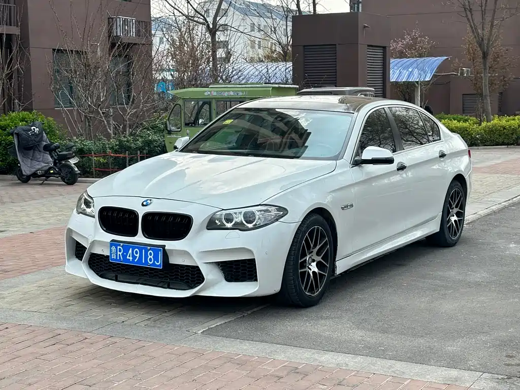 BMW 5 Series 2012