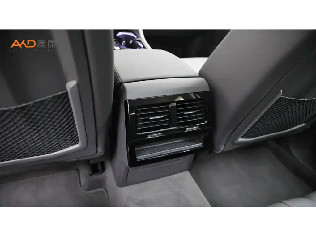Volkswagen Touareg — миниатюра 9