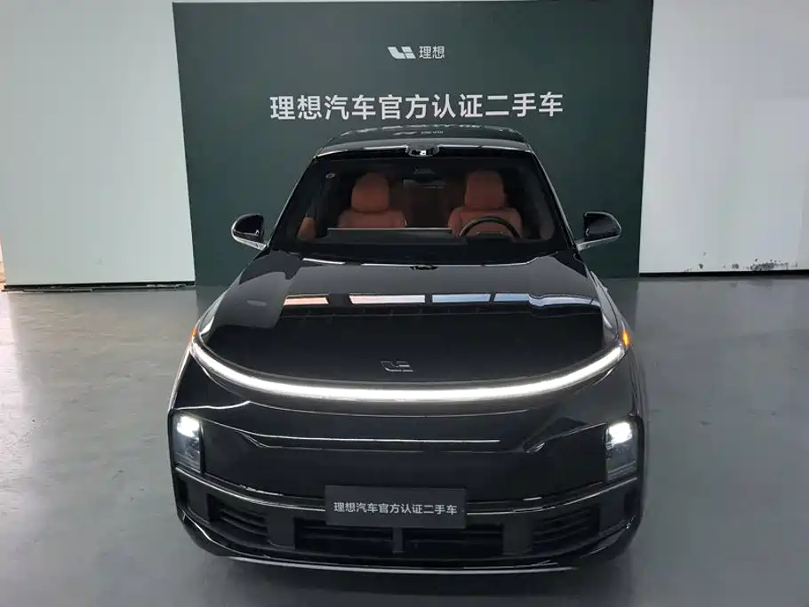 Li Auto Li L8 — миниатюра 2