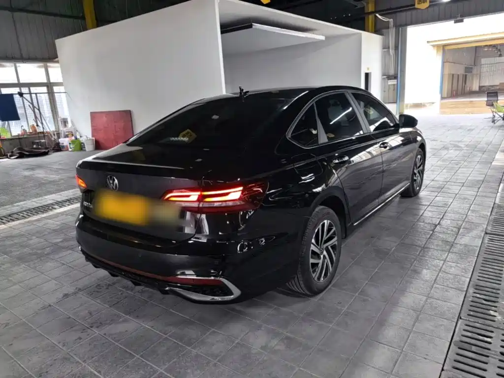Volkswagen Lavida — миниатюра 7