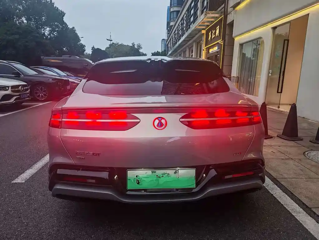 Denza Denza Z9GT — миниатюра 3