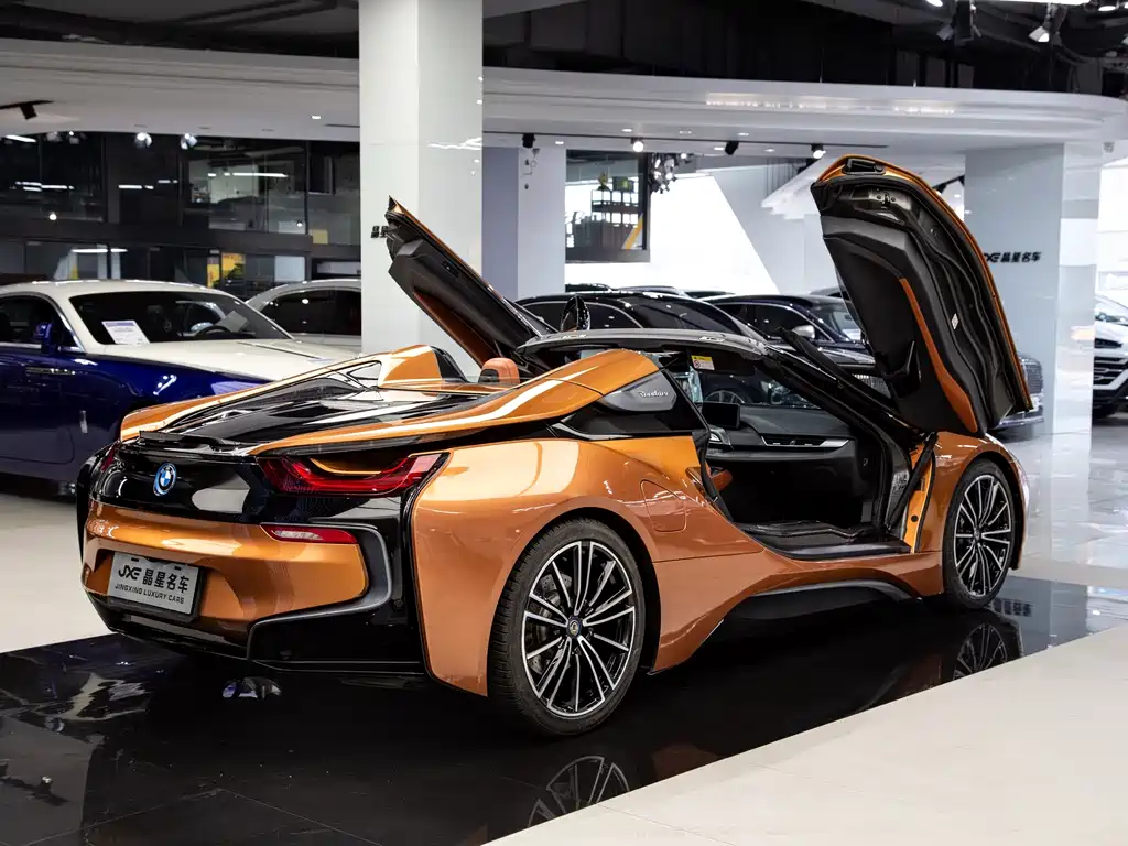 BMW I8