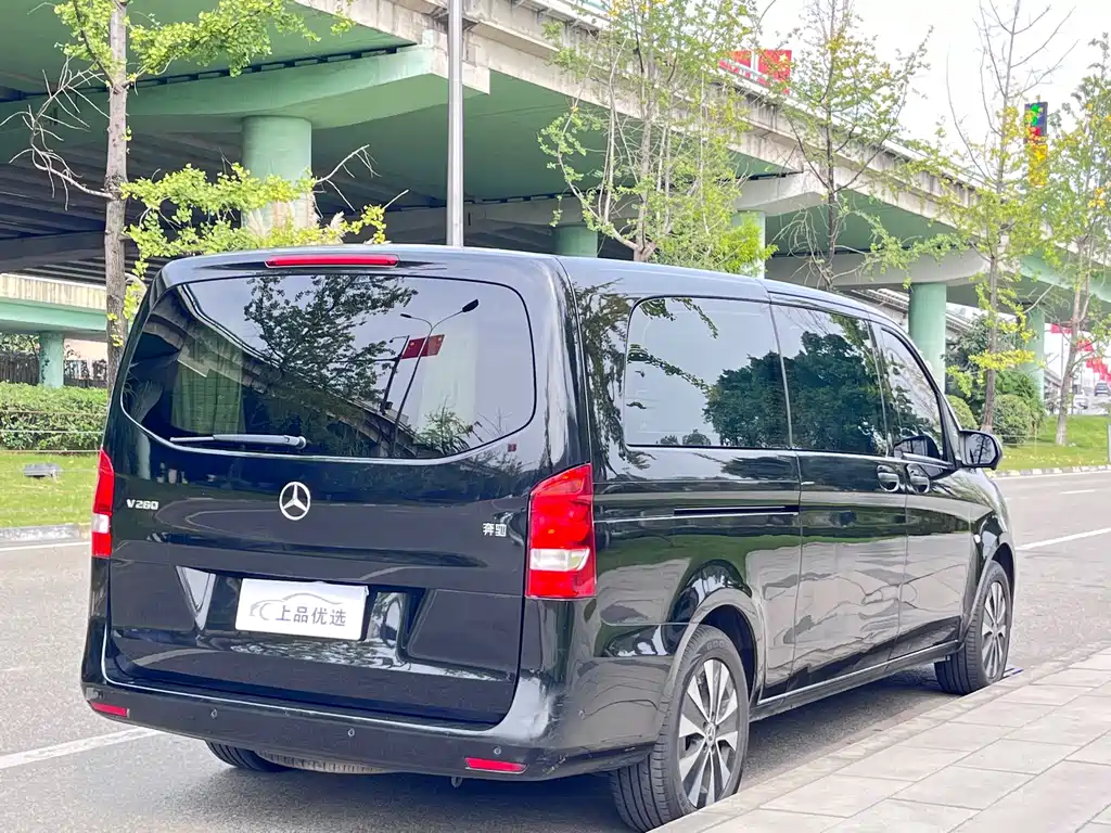 Mercedes-Benz Vito — миниатюра 22