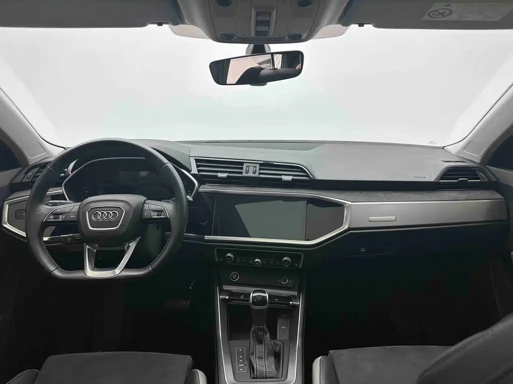 Audi Q3 — миниатюра 15