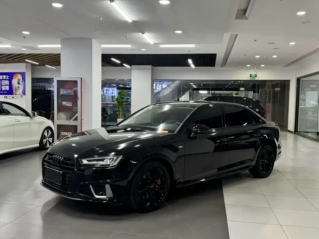 Audi A4L 2019