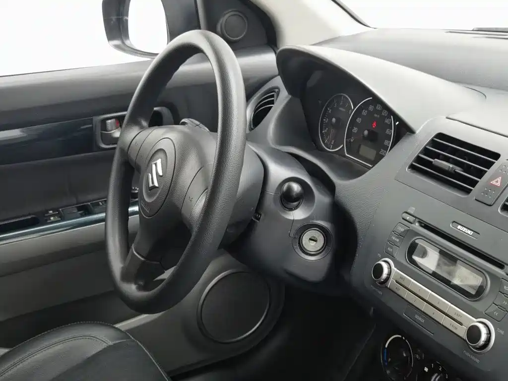 Suzuki Swift — миниатюра 22