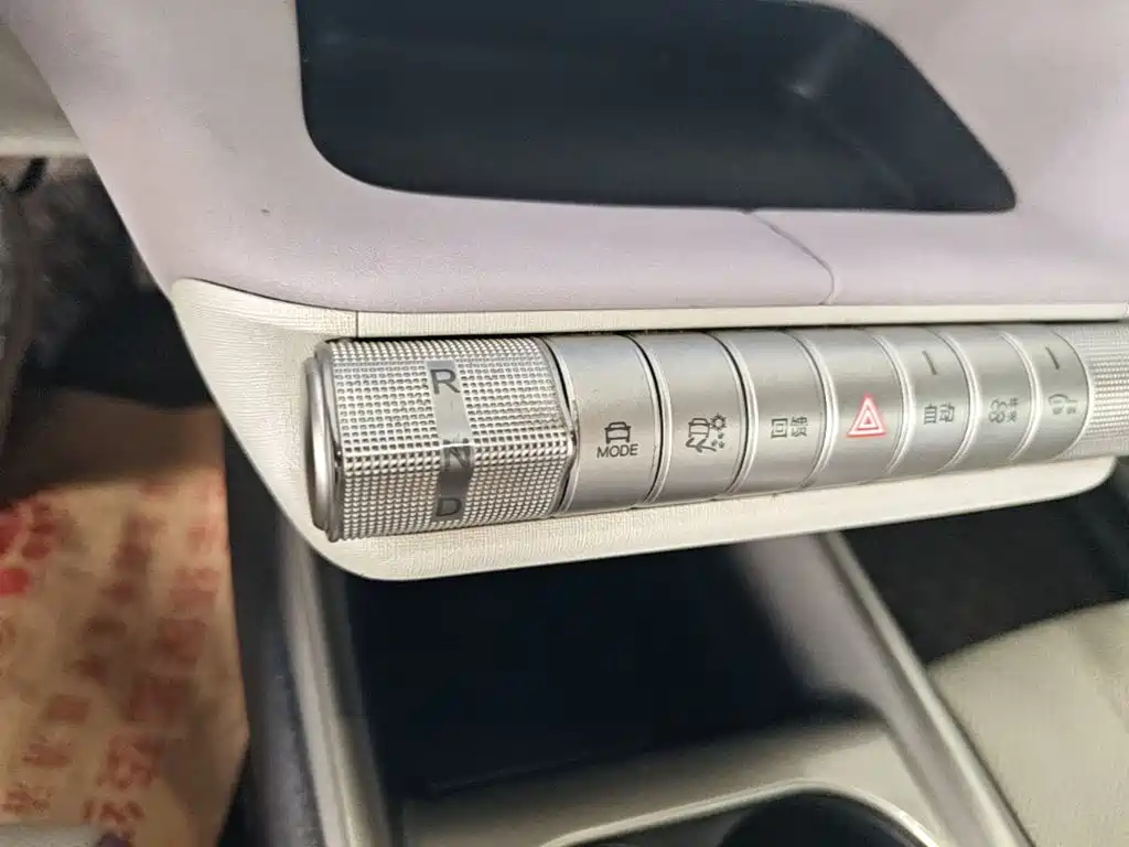 BYD Dolphin — миниатюра 14