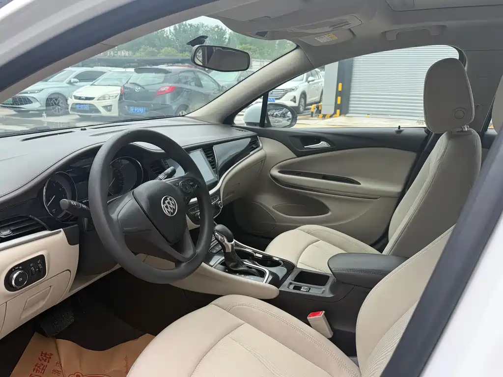 Buick Verano — миниатюра 9