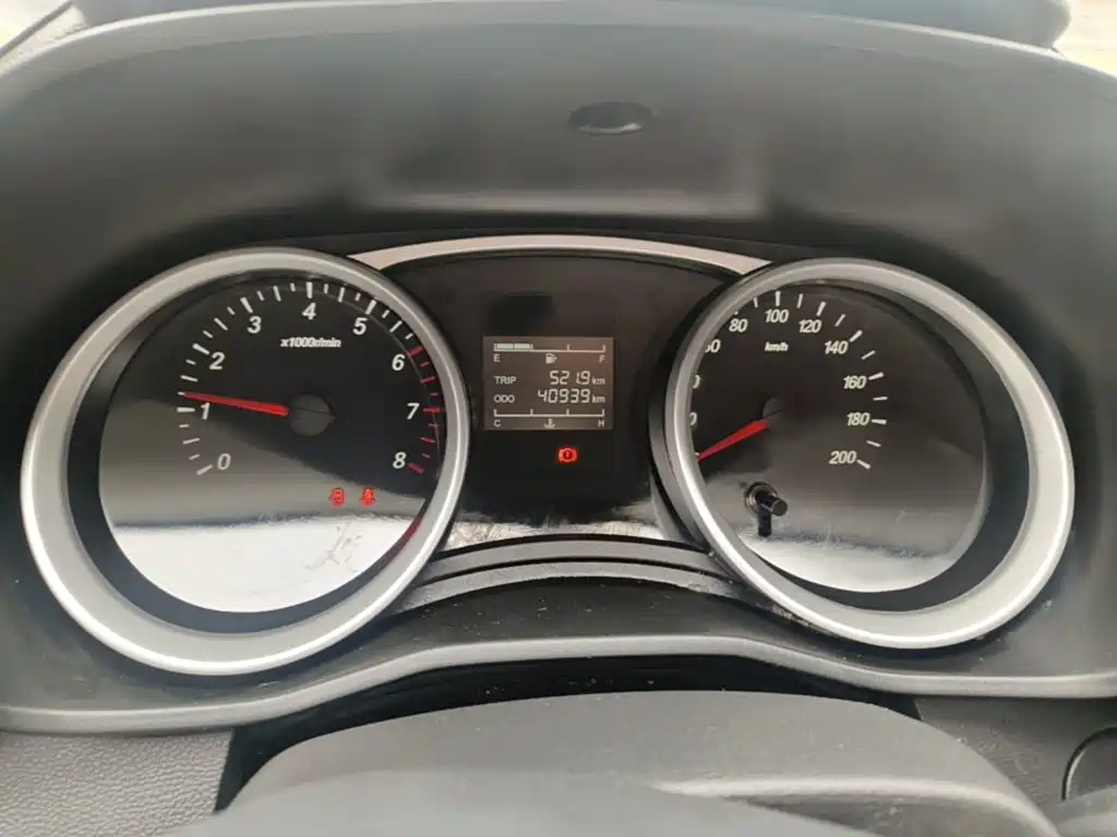 Wuling Hongguang S3 — миниатюра 12