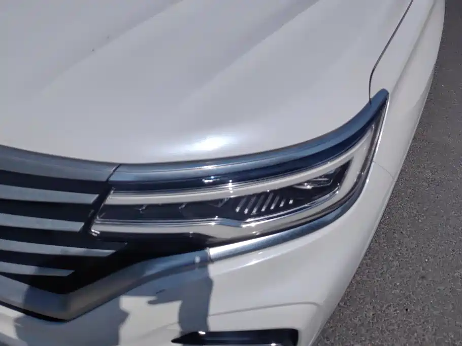 Roewe RX5 MAX — миниатюра 5
