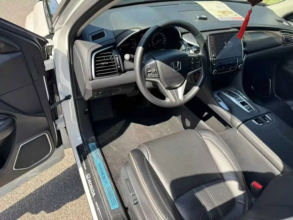 Honda Avancier — миниатюра 8