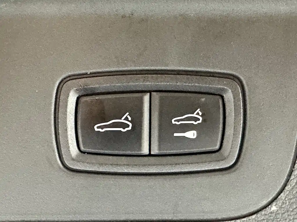 Porsche Panamera — миниатюра 22