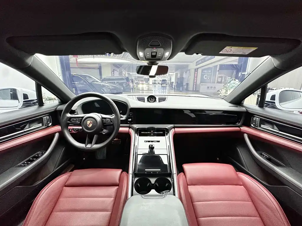 Porsche Panamera — миниатюра 10