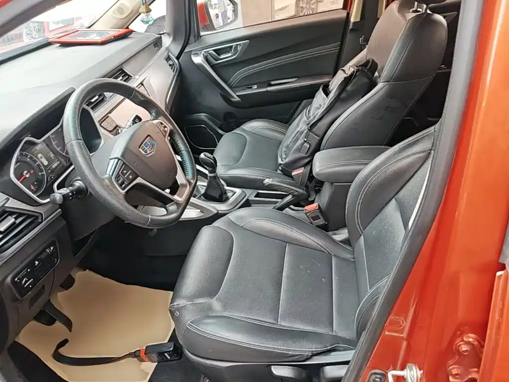 Geely Vision X3 — миниатюра 15