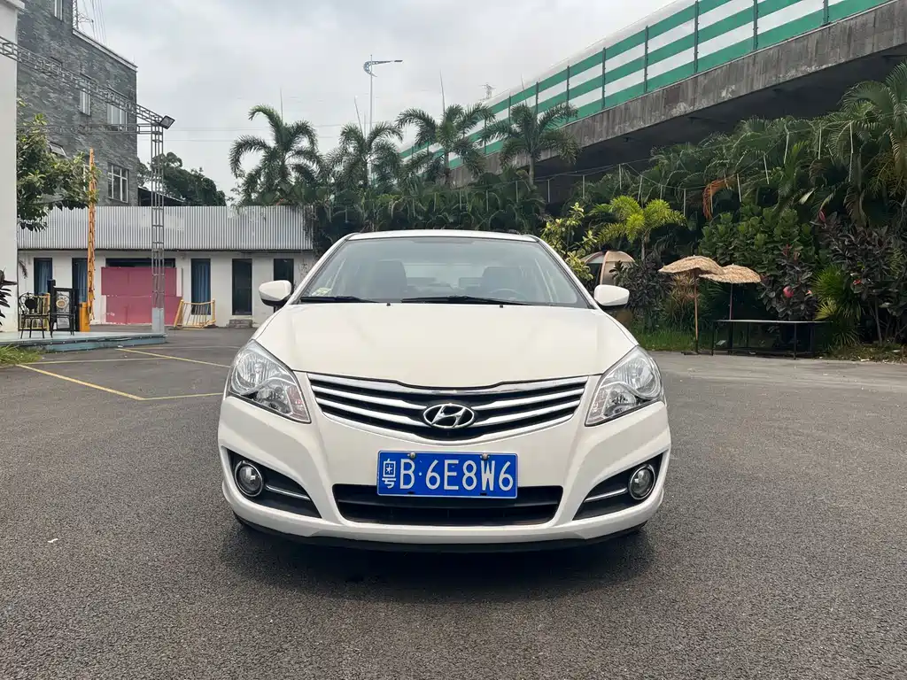 Hyundai Elantra 2011 1.6L AT Comfort