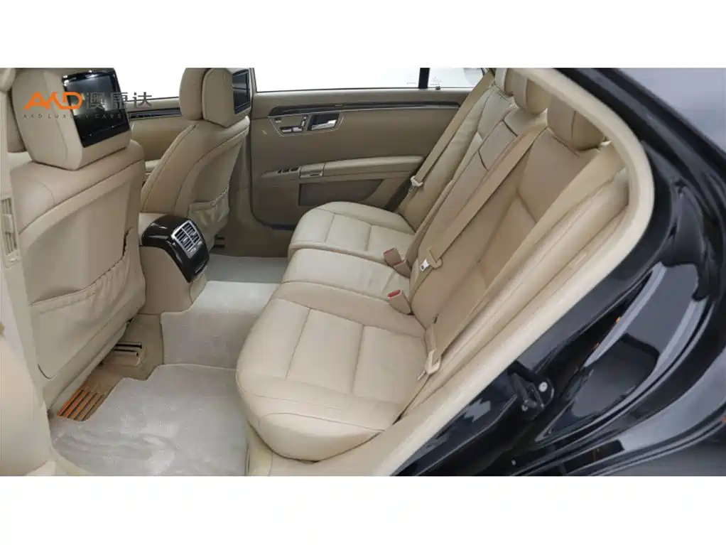 Mercedes-Benz S-Class — миниатюра 7