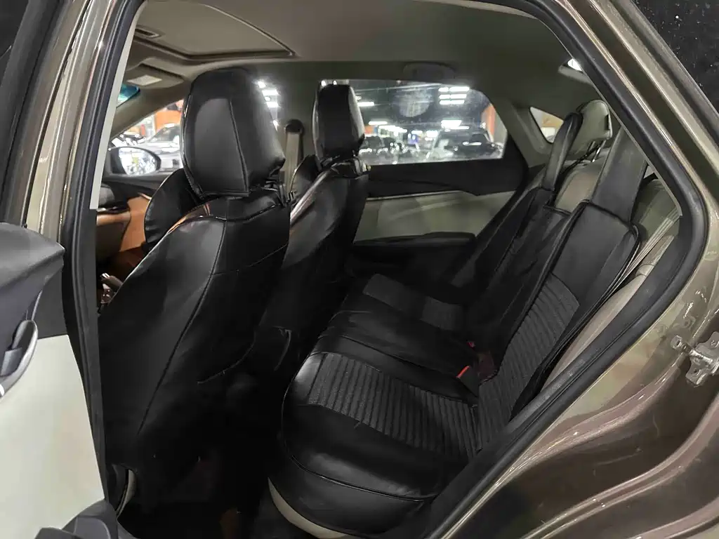 Buick Excelle — миниатюра 5