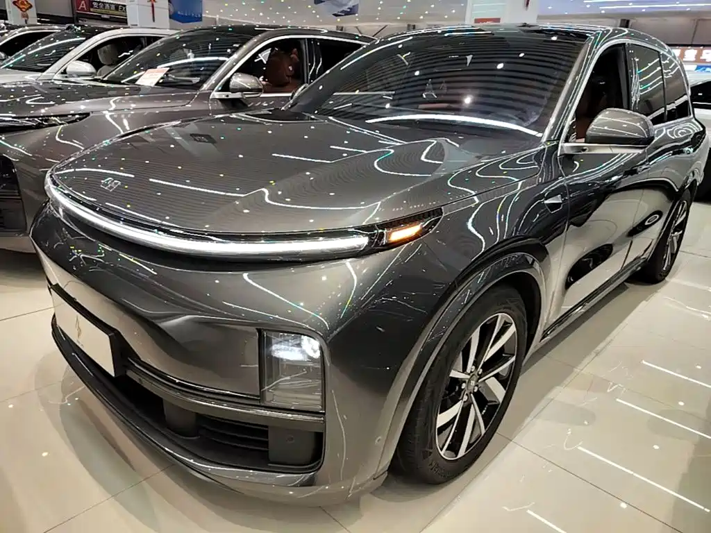 Li Auto Li L8 — миниатюра 2