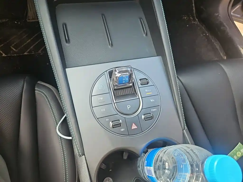 BYD Seal 06 — миниатюра 10