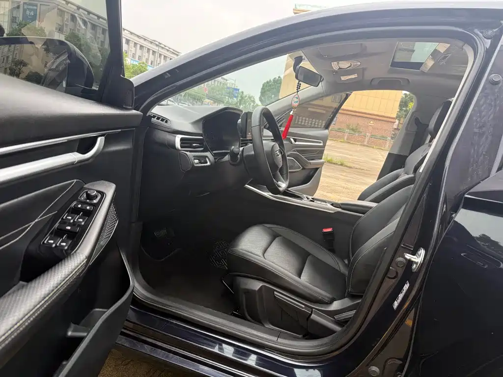 Geely Emgrand — миниатюра 19