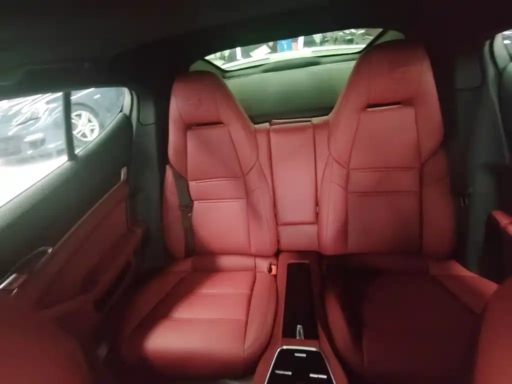 Porsche Panamera — миниатюра 10