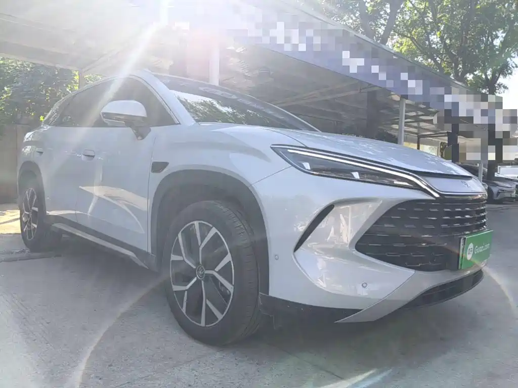 BYD L DM-i — миниатюра 4