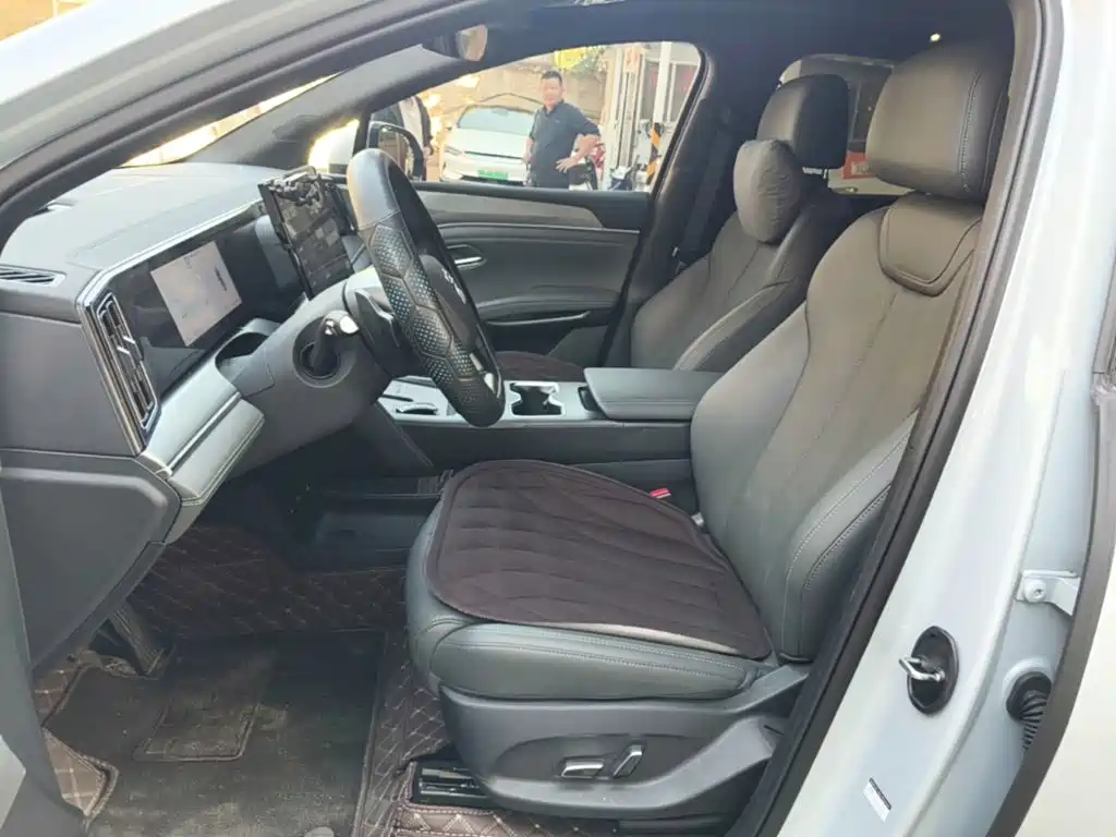 BYD L DM-i — миниатюра 15