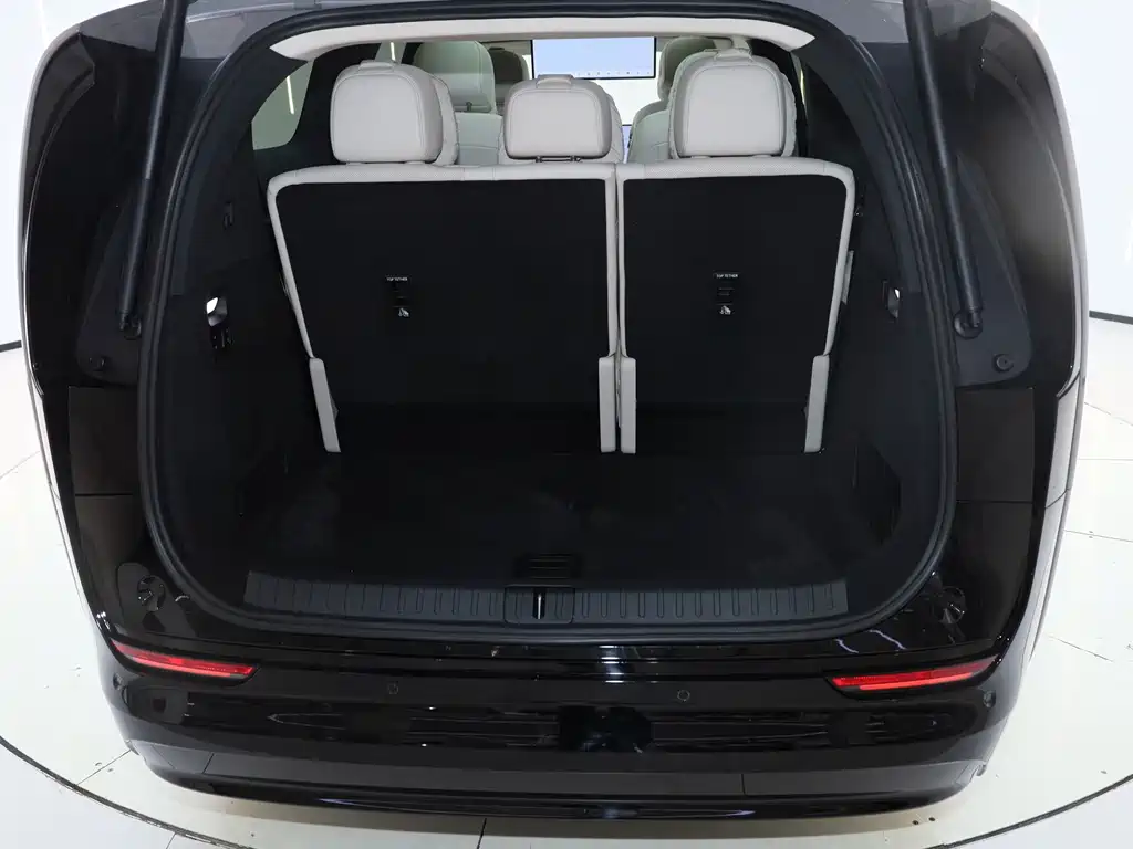 Li Auto Li MEGA — миниатюра 32