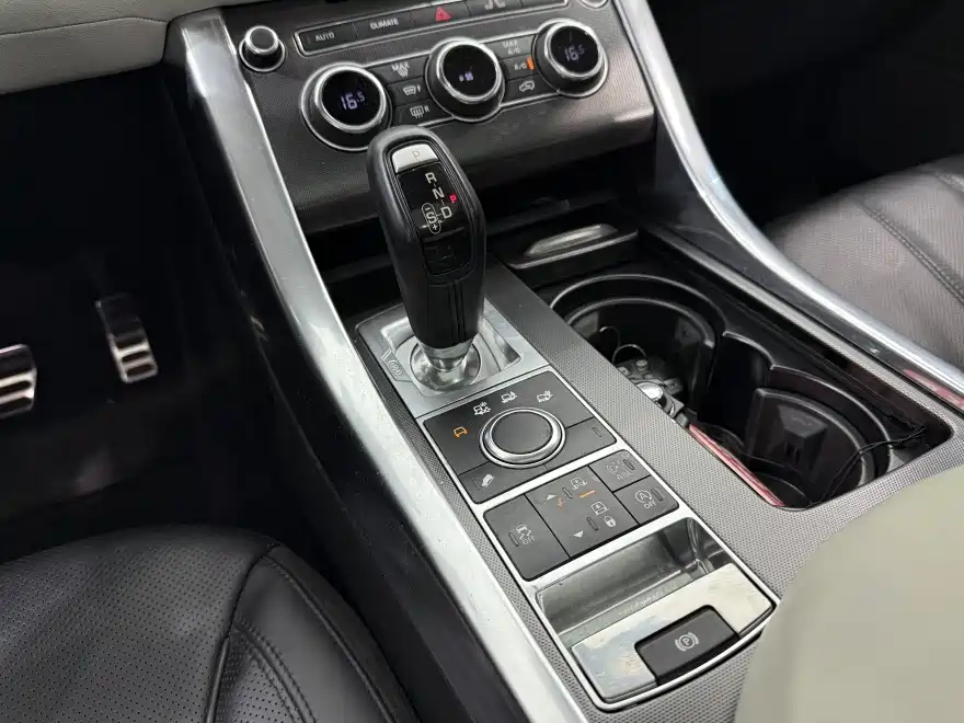 Land Rover Sport — миниатюра 13