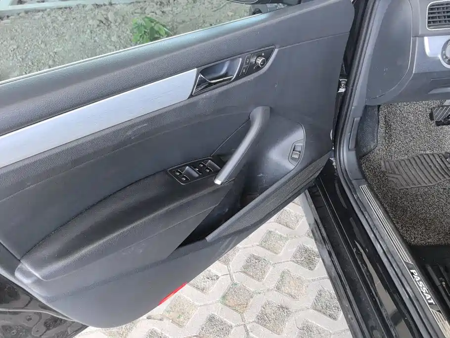 Volkswagen Passat — миниатюра 6
