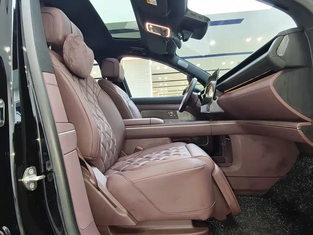 NIO ES8 — миниатюра 16