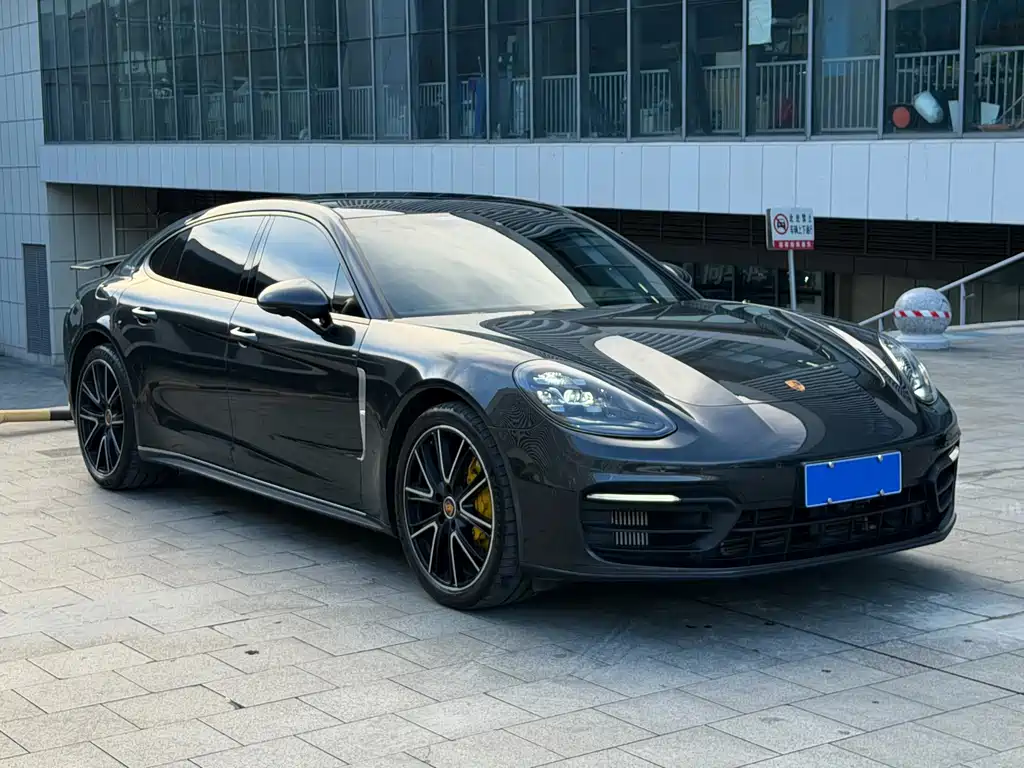 Porsche Panamera — миниатюра 3