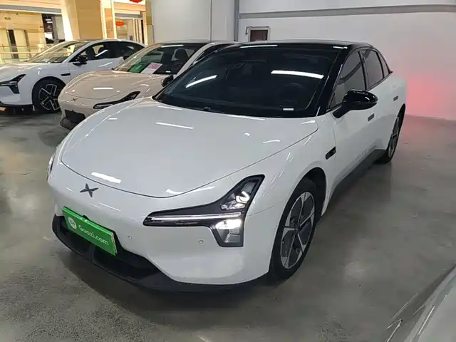 2025 Xpeng Mona M03
