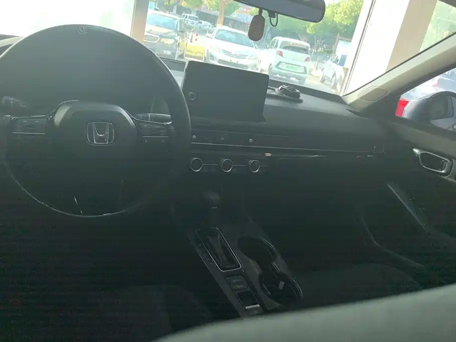 Honda Civic — миниатюра 12