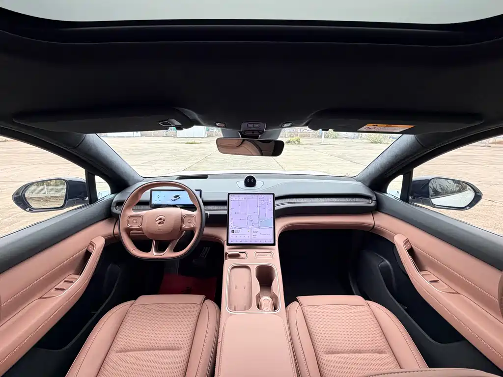 NIO ES6 — миниатюра 11