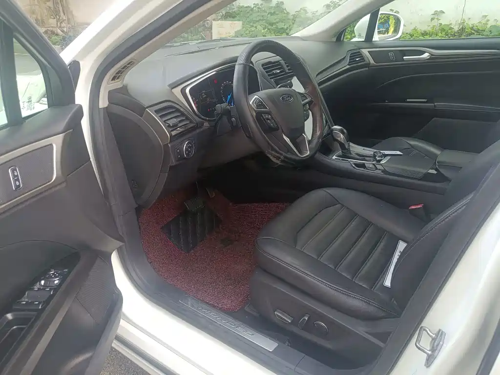 Ford Mondeo — миниатюра 4